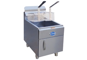 Globe GF30G 30 lb. Gas Countertop Fryer - Natural Gas